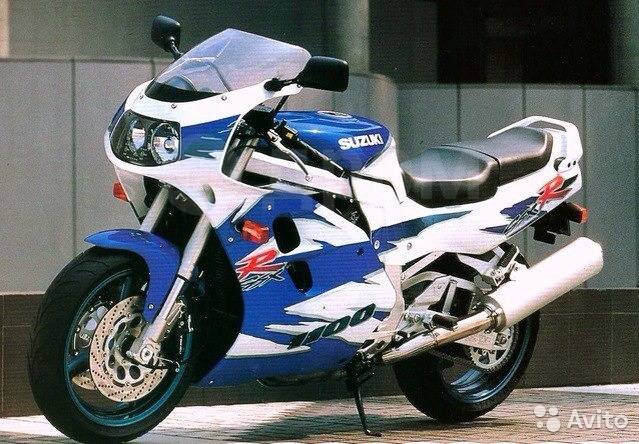 Suzuki GSX-R 1100. 1 100. ., , ,   