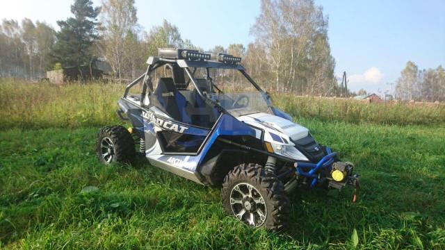 Arctic Cat. ,  \,   