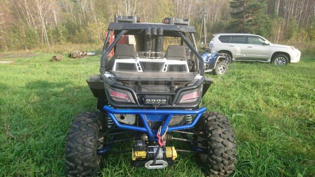 Arctic Cat. ,  \,   