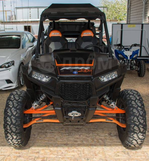 Polaris RZR XP 1000. ,  \,   