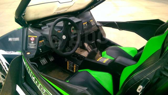 Arctic Cat. ,  \,   