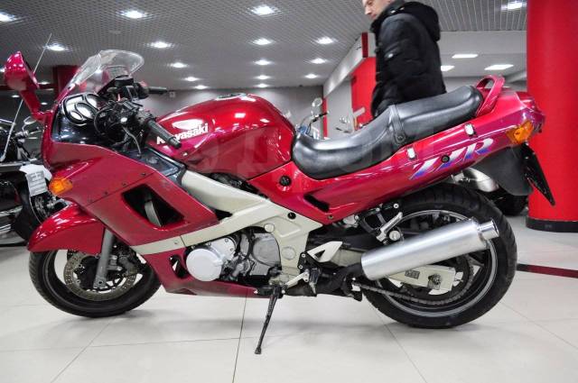 Kawasaki спорт турист