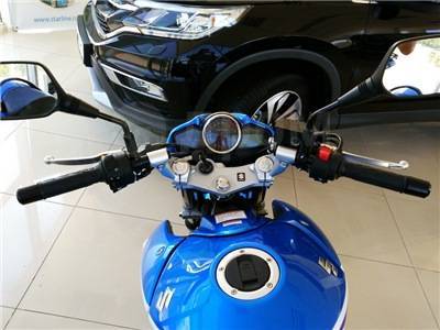 Suzuki GSR 250 Inazuma. 250. ., , ,  .     