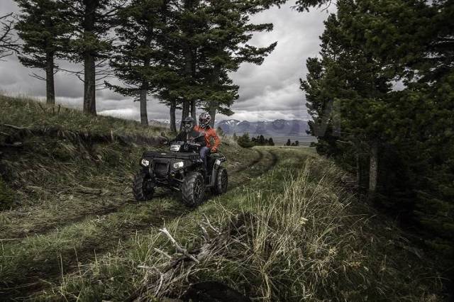 Polaris Sportsman XP 1000. ,  \,   