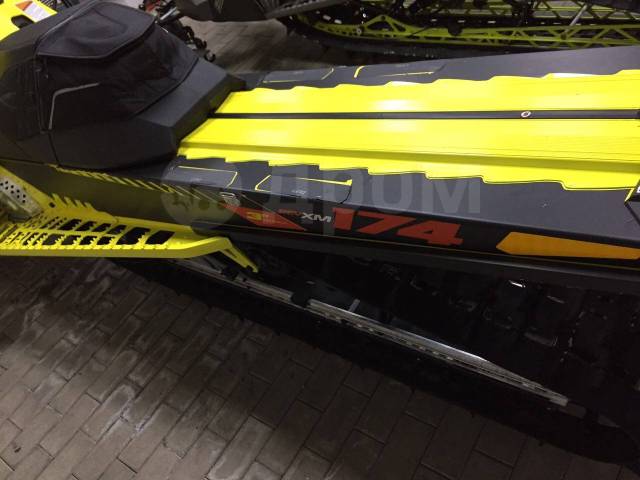 BRP Ski-Doo Summit. ,  ,   