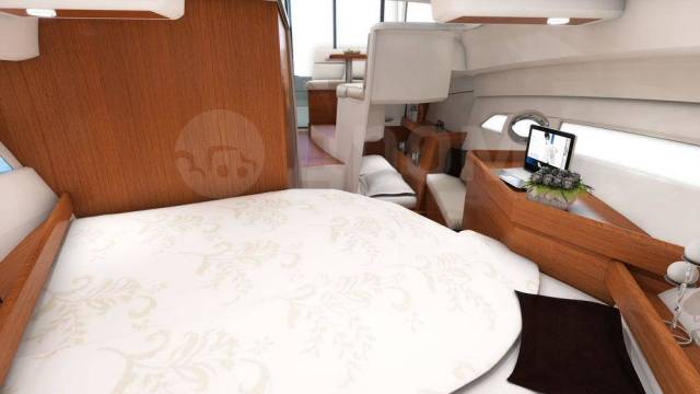 Beneteau. 2012 ,  8,80.,  , 500,00..,  