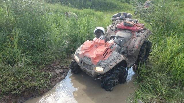 Polaris Sportsman. ,  \,   