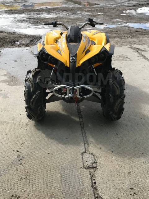 BRP Can-Am Renegade 800. ,  \,   