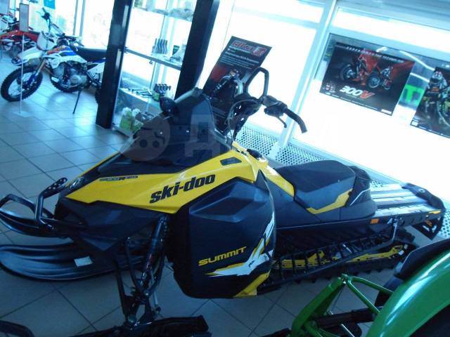 BRP Ski-Doo Summit X. ,  ,   