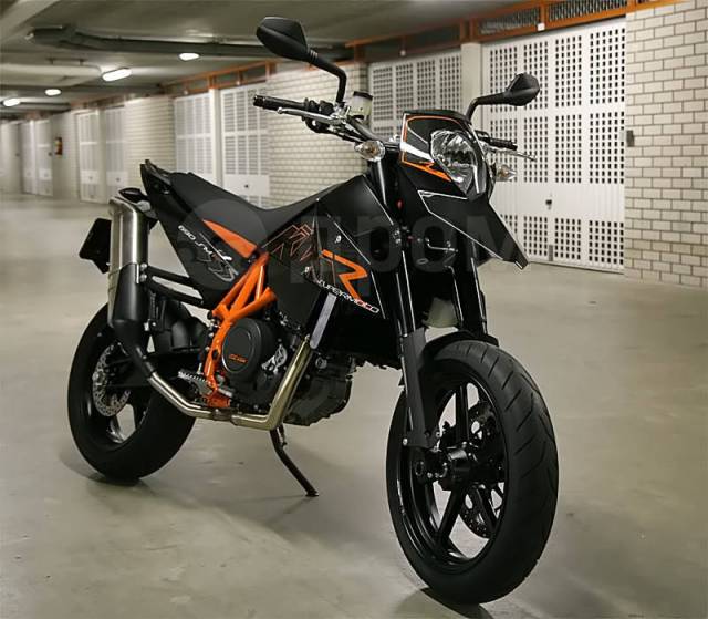 Мотард KTM 690 SMC