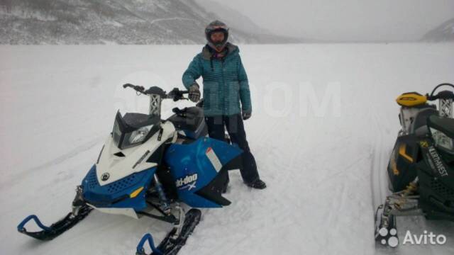 BRP Ski-Doo Summit. ,  ,   