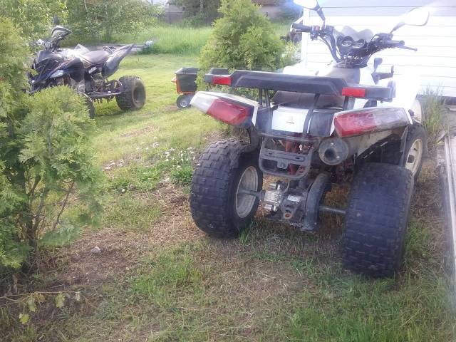 Yamaha Raptor 700. ,  \,   