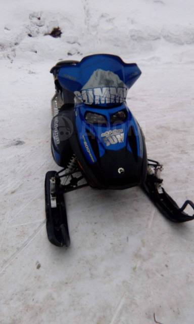 BRP Ski-Doo Summit. ,  ,   