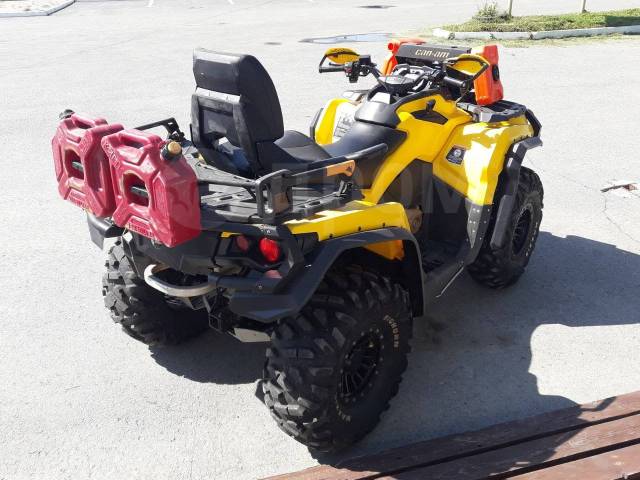 BRP Can-Am Outlander Max 1000R XT. ,  \,   