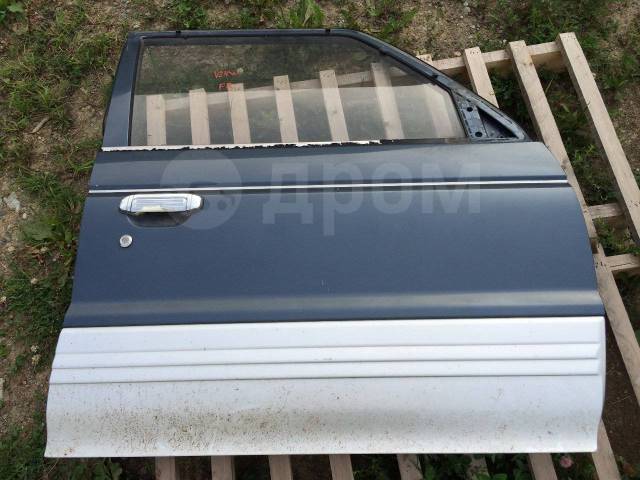   Mitsubishi Pajero V24
