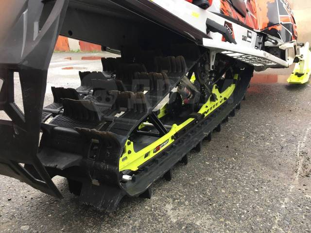 BRP Ski-Doo Summit XM 154 800 E-Tec. ,  ,   