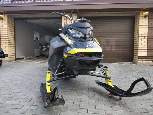 BRP Ski-Doo Summit X 165 850 E-TEC. ,  ,   