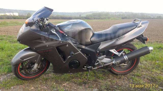 Honda CBR 1100 спорт турист