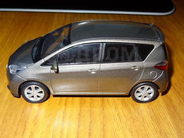 Toyota Ractis, 1:30, ,      