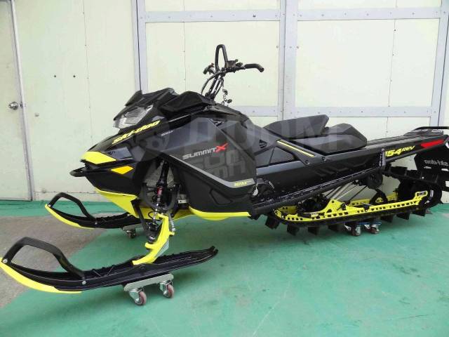 BRP Ski-Doo Summit X 154. ,  ,  .     