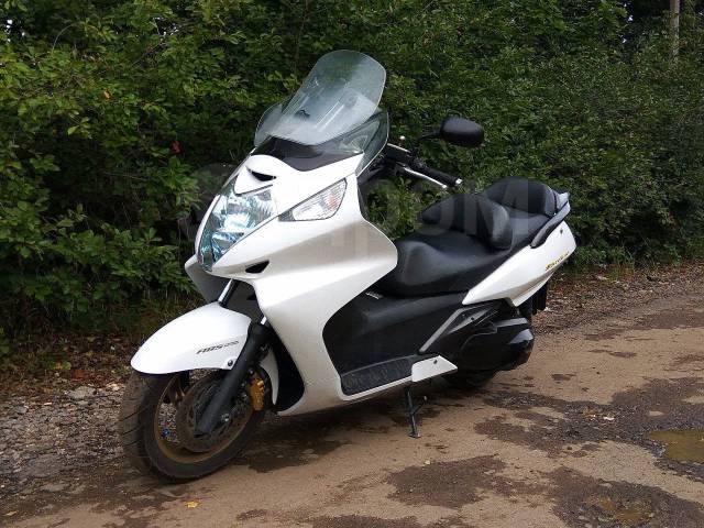 Honda Silver Wing 600 стекло GIVI