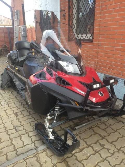 BRP Ski-Doo Expedition SE. ,  ,   