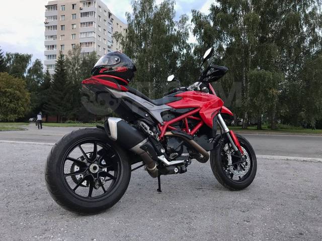 Ducati Hypermotard 821