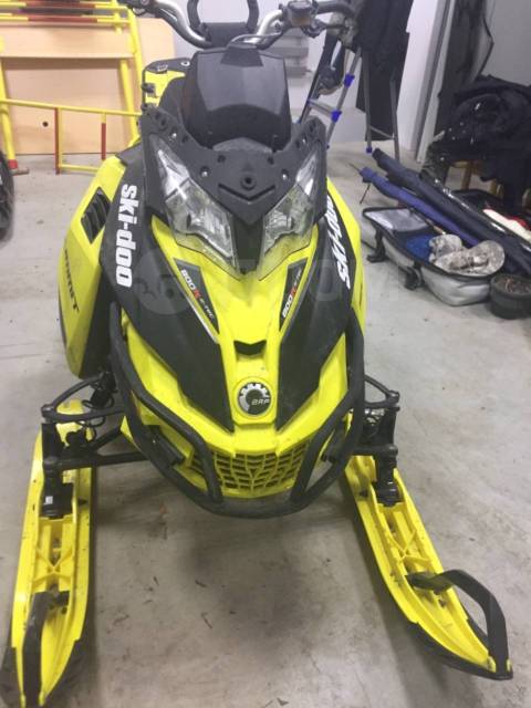 BRP Ski-Doo Summit X T3. ,  ,   