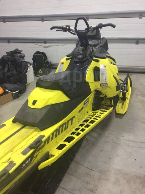 BRP Ski-Doo Summit X T3. ,  ,   