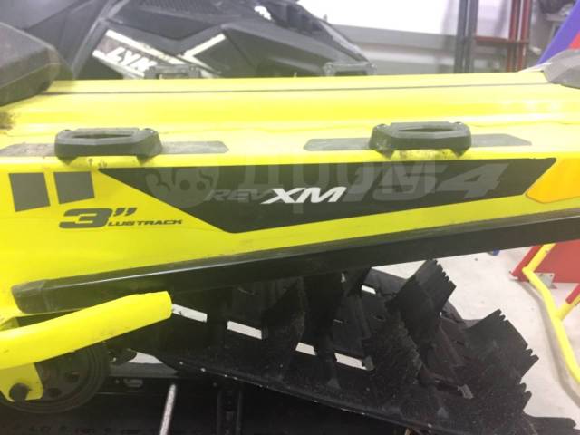 BRP Ski-Doo Summit X T3. ,  ,   