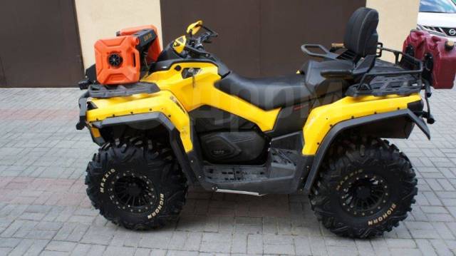 BRP Can-Am Outlander 1000R XT. ,  \,   