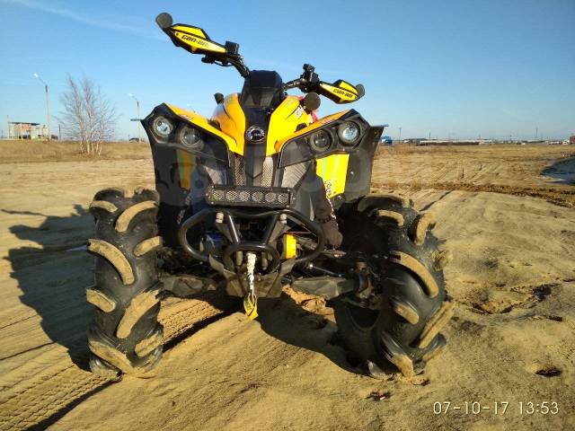 BRP Can-Am Renegade 800. ,  \,   