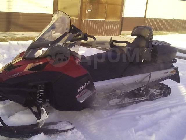 BRP Ski-Doo Expedition. ,  ,   