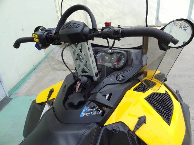 BRP Ski-Doo Skandic. ,  ,  .     