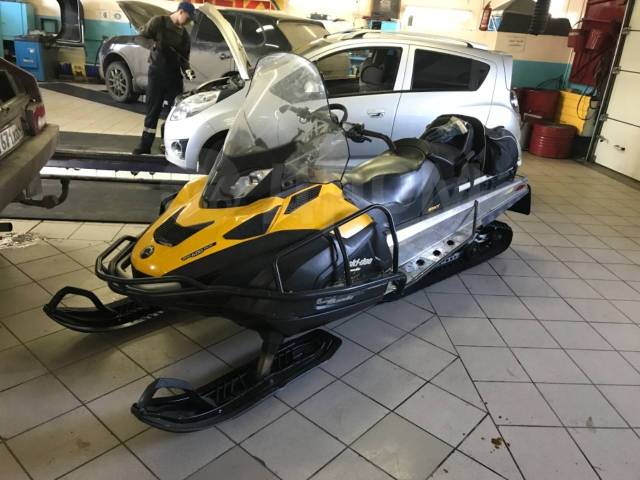 BRP Ski-Doo Skandic SWT. ,  ,   