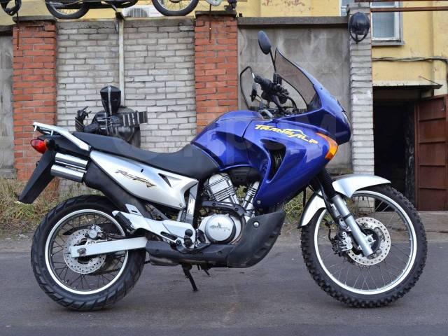 Honda трансальп 650