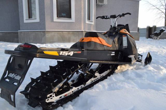 BRP Ski-Doo Summit. ,  ,   