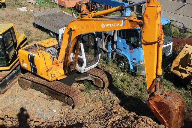 Продается экскаватор Hitachi EX120-2 - Hitachi EX120-2, 1996