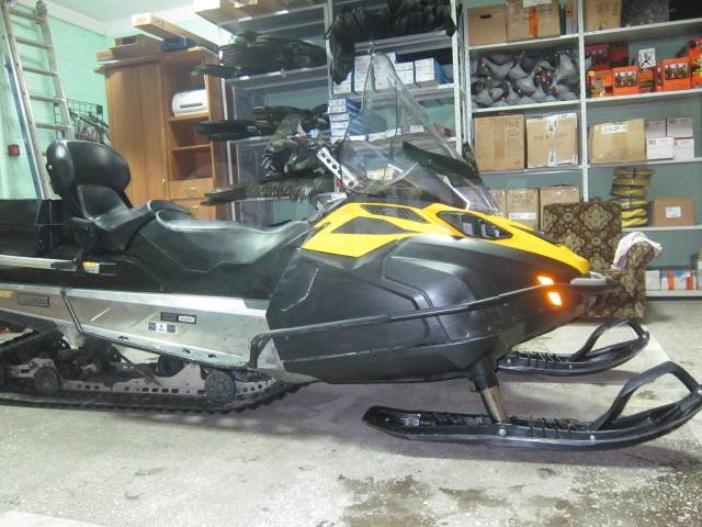 BRP Ski-Doo Skandic SWT. ,  ,   