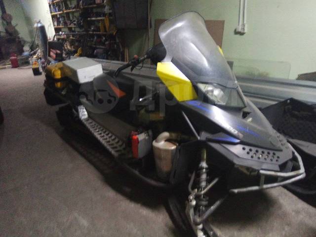 BRP Ski-Doo Summit. ,  ,   