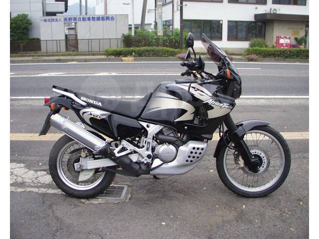 Honda africa cheap twin 2003