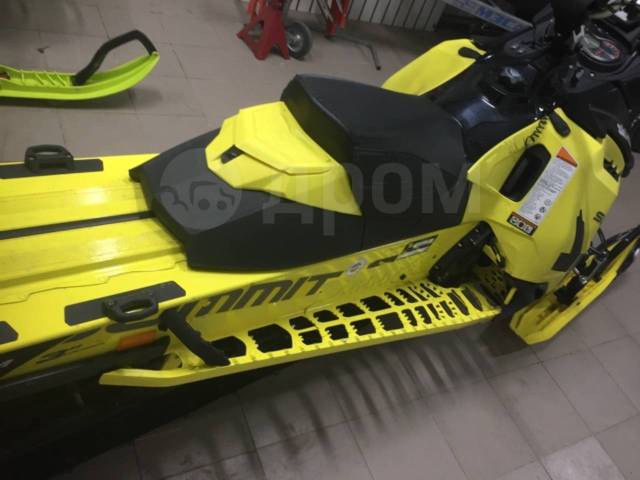 BRP Ski-Doo Summit X T3. ,  ,   