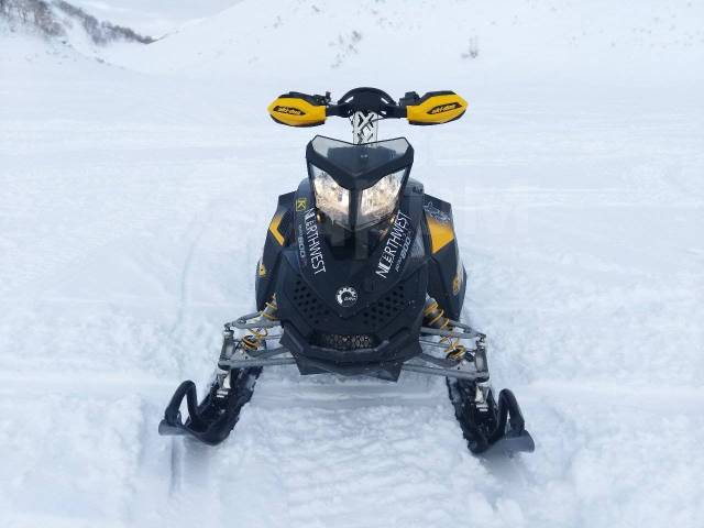 BRP Ski-Doo Summit X. ,  ,   