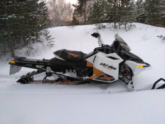 Ski Doo Summit x163 800r e Tec