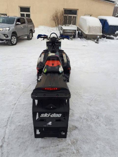 BRP Ski-Doo Summit. ,  ,   