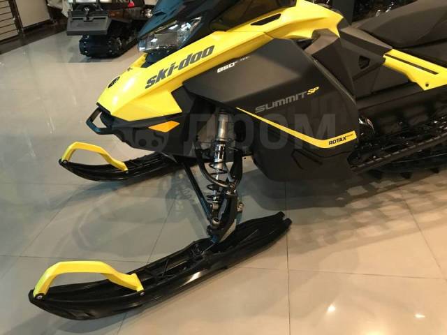 BRP Ski-Doo Summit SP. ,  ,   