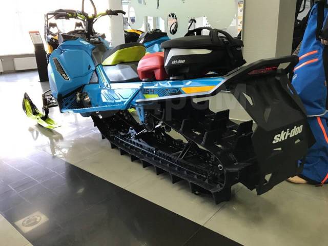 BRP Ski-Doo Summit X. ,  ,   