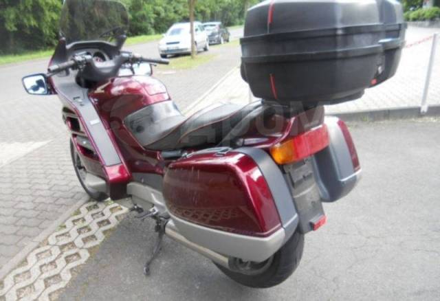 Honda ST 1100. 1 100. ., , ,  .    - 