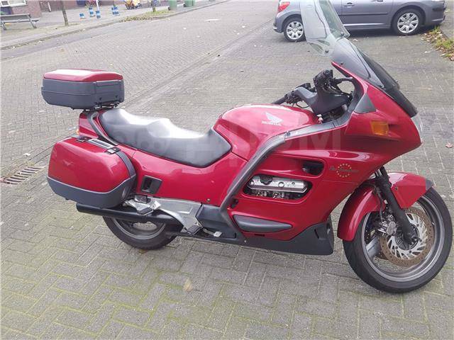 Honda ST 1100. 1 100. ., , ,  .    - 