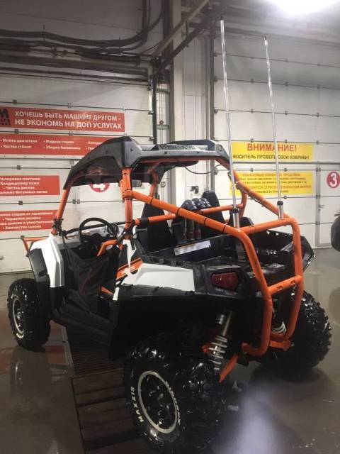 Polaris Ranger RZR S 800. ,  \,   